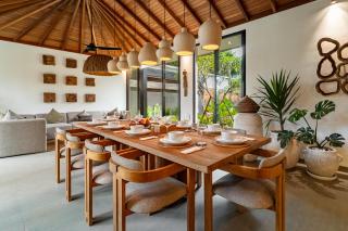 Villa De Jade by BaliSuperHost - 1