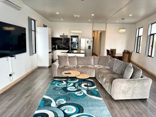 Holiday Homes Fiji Waterfront Apartment 1 - 8