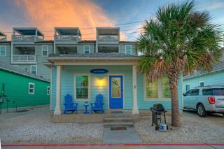 Family-Friendly Beach Home w Pool Porch Beach Access Surf Station by AvantStay - 6