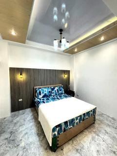 Beachfront Staycation-The Residence - - 3