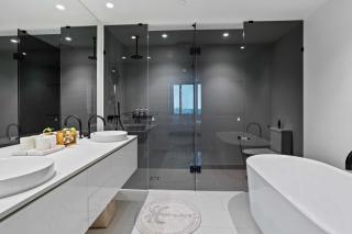 Palm Beach Luxury Apartment - 6