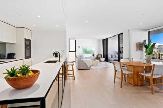 Palm Beach Luxury Apartment - 1