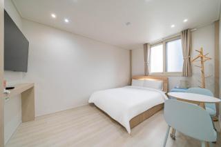 Hotel In - 2