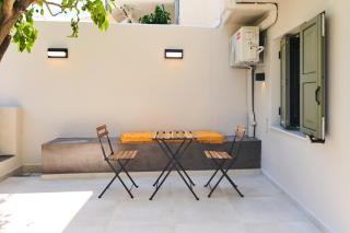 Lemon Tree Studio 1 - 1
