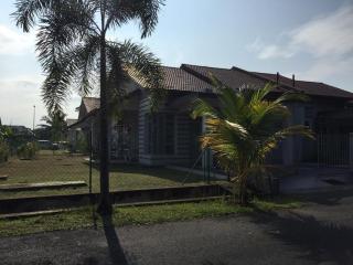 KLIA Guesthouse-3 bedroom 2 bathroom - 7