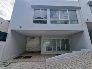 The Hill Ocean View - 17A - 9