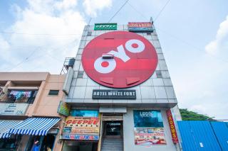 Super Hotel O White Fort Near Lalbagh Botanical Garden - 6
