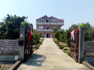 Villas Laura for rent best view feeling Home - Shijak - 9