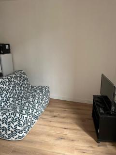 Nice and functional two-room apartment - 4