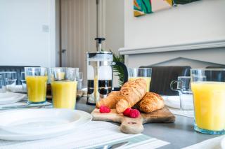 Stylish 2 bedroom house - Perfect for work guests - Stoke on Trent - 2