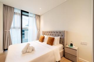 Luxurious Opera 2BR- Prime place-Big Living room - 3
