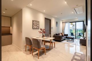 Luxurious Opera 2BR- Prime place-Big Living room - 2