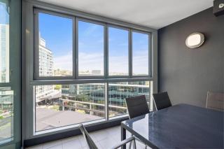 Hamilton Harbour 1Bed Apt - 2