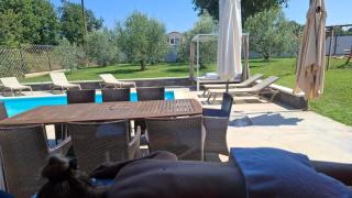 Hacienda MATEA - oasis of romance near the beaches, surrounded by olive trees, pool, jacuzzi and playground, Pula - Istria - 2
