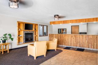 Super 8 by Wyndham Custer/Crazy Horse Area - 2