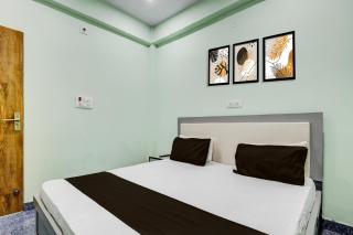 SPOT ON Miraj Hotel - 9