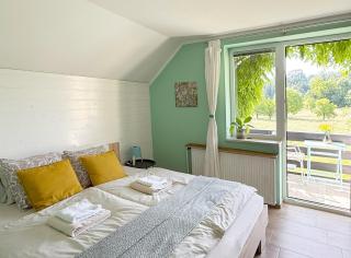Deerwood Villa-Modern cozy 2br apartment with castle view - 7