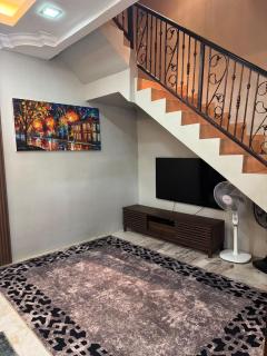 Casa AishAina w Private Pool - SHAH ALAM Mslim0nly - 1