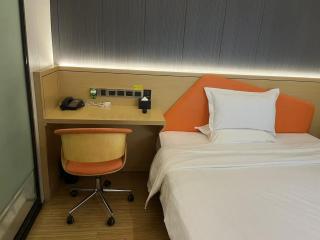 Asia Hyatt Hotel Chongqing Jiefangbei Hongyadong Branch - 9