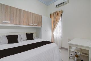 OYO 94758 Kamila House - 7