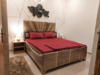 Two BHK Villa in Rishikesh - Jāmb - 1