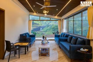 StayVista at Mount Brook with Mountain views, AC, Lawn - 6