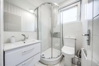 Coco's place in Mile End - 4
