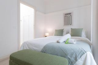 DUOMO Wonderful Apartment for 6 - 1