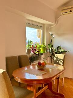 City Center Apartment - Work & Stay - 5