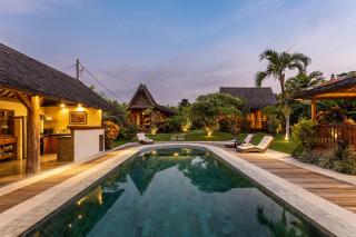 Villa Lina by Optimum Bali Villas - Canggu - 9
