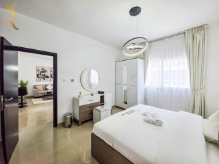 Al Reef Grace 1BR - Stylish Stay with Balcony, Dining & Kitchen Near Al Reef Beac - Abu Dhabi - 8