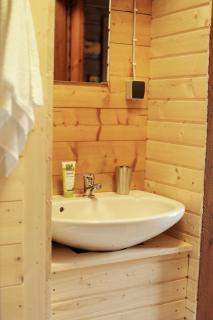 Gemütliche Blockhütte mit großem Garten - 6