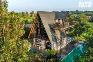 StayVista at Hillside Harmony Pvt Pool & Free Breakfast - 0