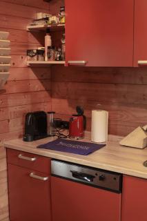 Gemütliche Blockhütte mit großem Garten - 8