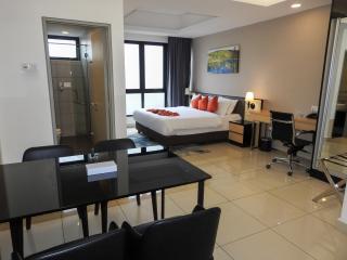 Highland Breeze Hotel - 5