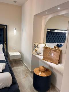 La Romantique Luxury Rooms and Apartaments TROPEA - 3