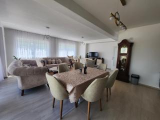 Rine Apartment - 3
