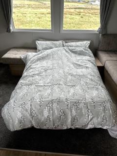 Luxury static caravan on SunnySands with mountain views - 2