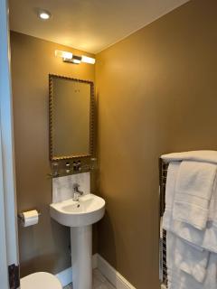 Top Joe's Townhouse - Narberth - 2