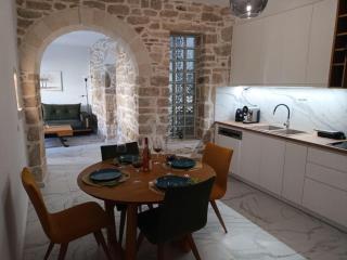 Ophelia House - 9