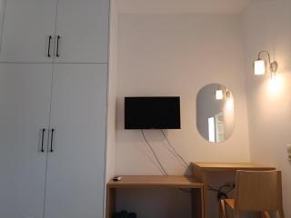 Ophelia House - 5