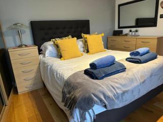 Cozy 1-Bed Holt Stay Town Centre Retreat - 3