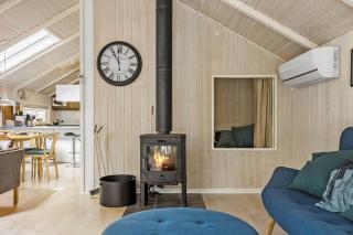 1480-Aakirkeby-Fyrreskoven-1 - 8
