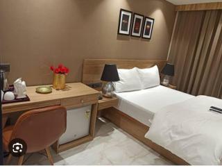 Hotel Shine inn Couple fridenlly rohini west metro station near by m2k cinema near by rajiv gandi hospital - 0