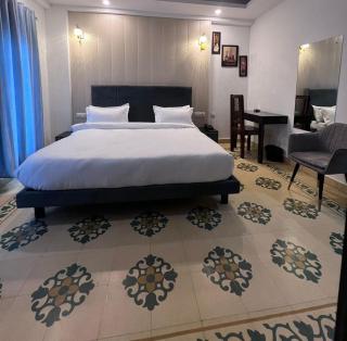 Hotel Shine Inn Couple Friendly M2k Cinema Rohini - 4