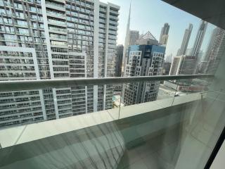 Luxury Studio with Pool, Gym & Downtown Access - 6