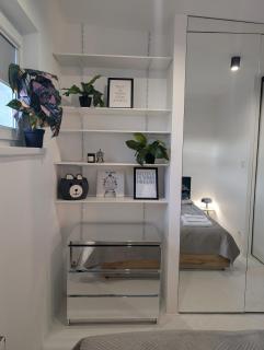 Royal Gardens Panorama Apartment by Cooee - 9