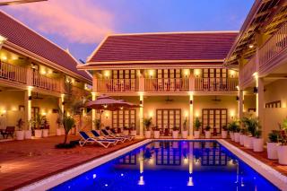 Viriya Hotel - 2