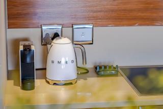 Hermanus Marine Square spacious 1 bedroom- central & close to sea - 9