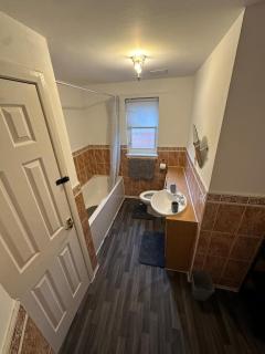 Tartan Nest- Entire house- Sleeps 8 guests - 3